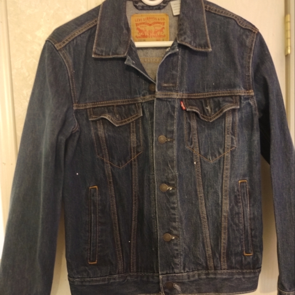 Women's Sm. Levi's Jean Jacket